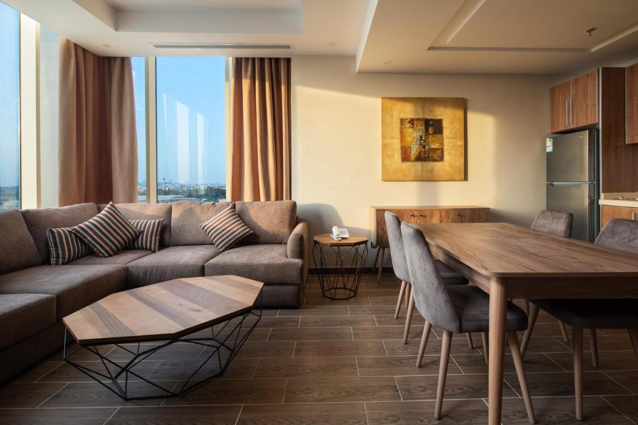 Mirada Purple - Zahra Aparthotel Jeddah Ngoại thất bức ảnh