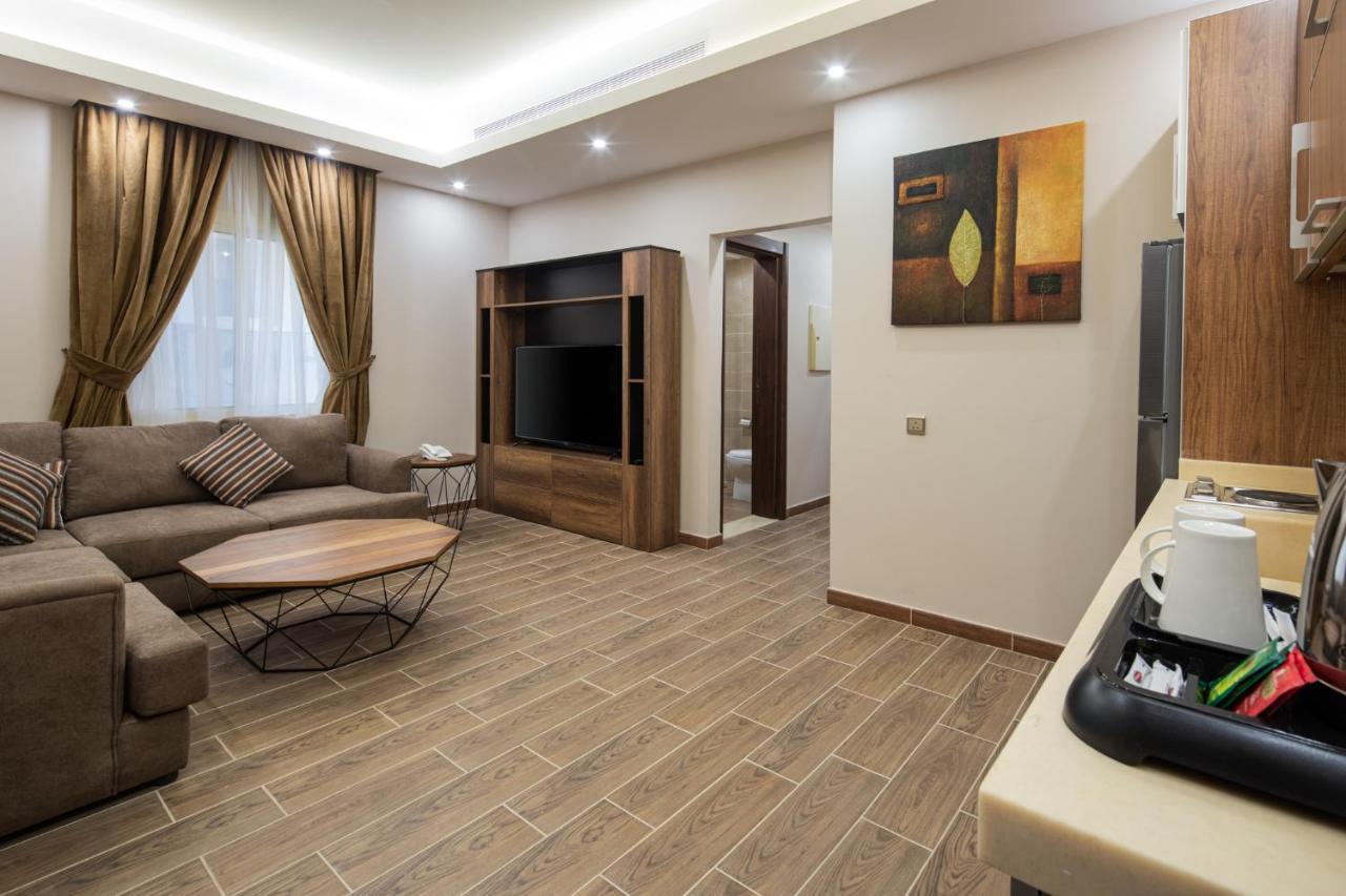 Mirada Purple - Zahra Aparthotel Jeddah Ngoại thất bức ảnh
